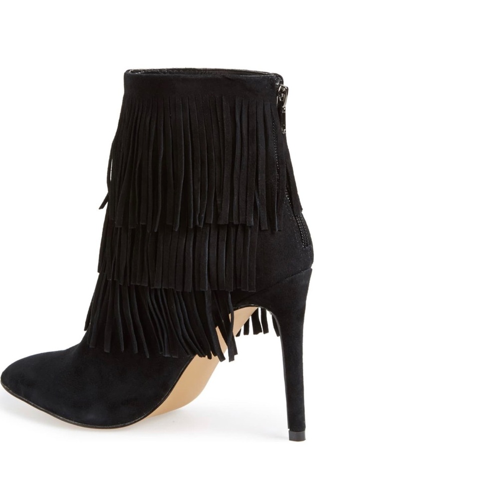 🎉HOST PICK!🎉 Black Suede Fringe Boots By Steve Madden - Picture 4 of 16
